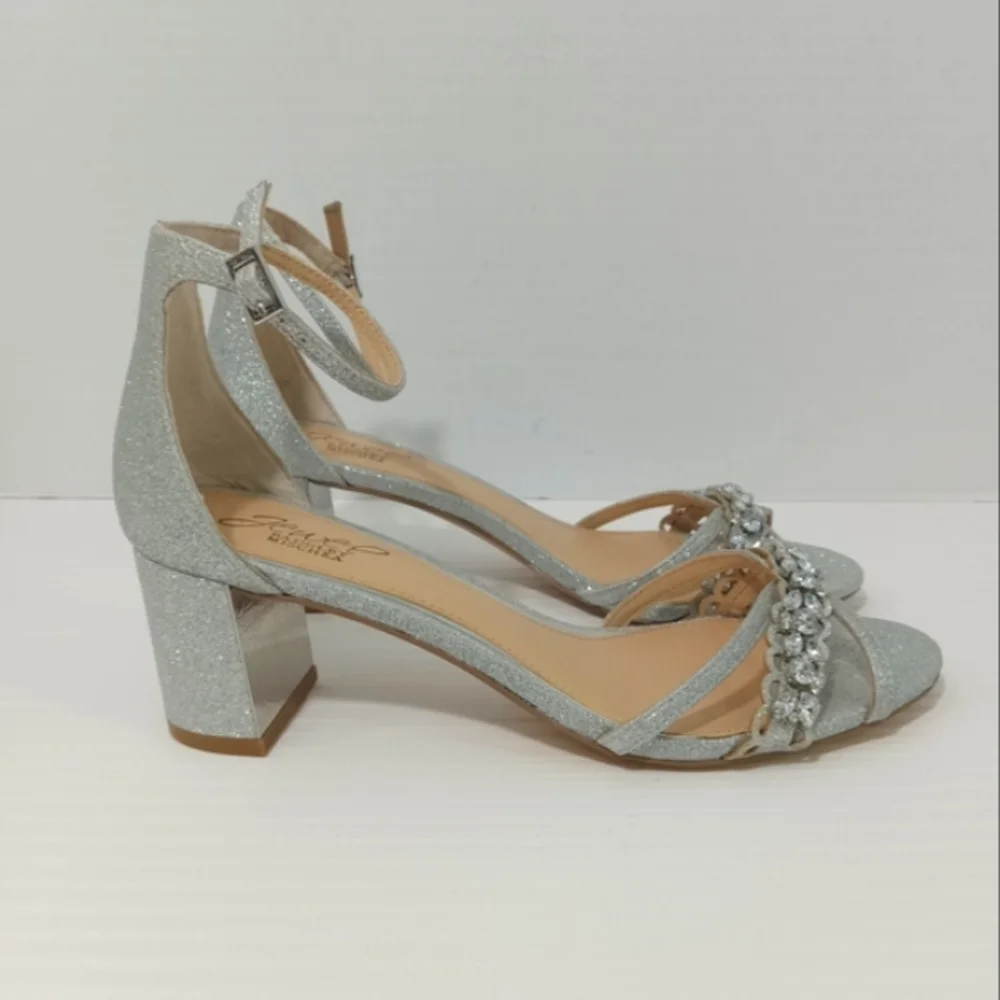 JEWEL BADGLEY MISCHKA Giona Silver Sandal Women's Size 8.5